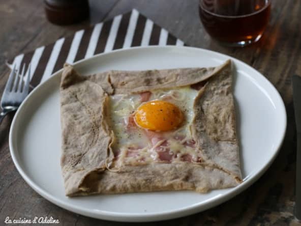Galette bretonne complète classique "oeuf, jambon, fromage"