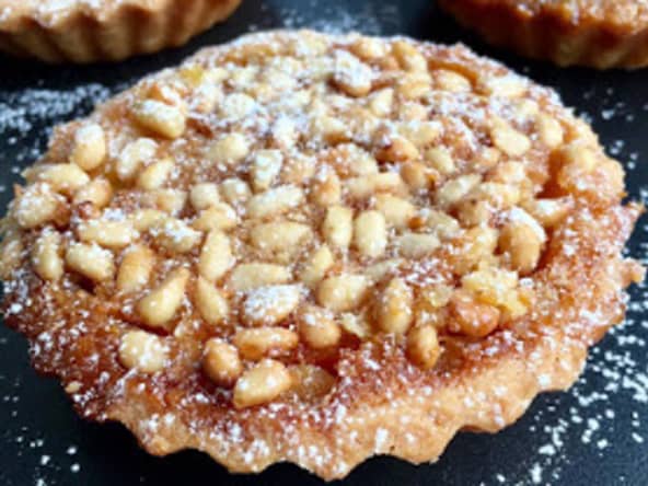 Tartelettes aux pignons et au miel