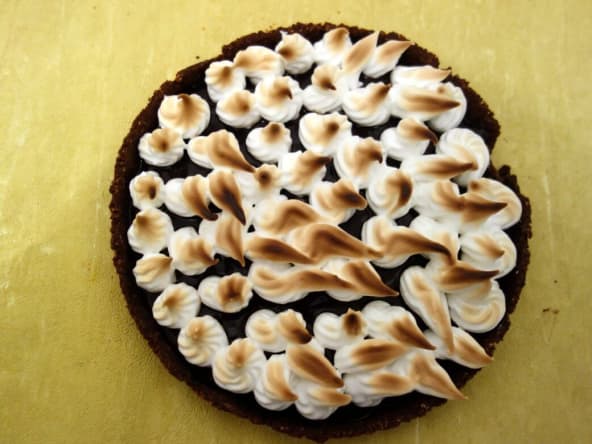 Tarte noisette chocolat meringuée