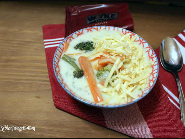 Soupe au brocolis au chedda