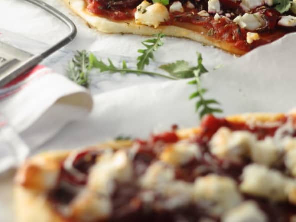 Pizza végétarienne à la betterave et au chèvre — La délicieuserie