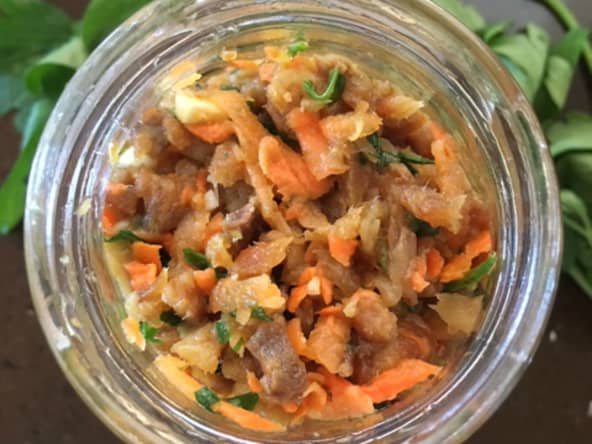 La chiquetaille de harengs pour l'apéritif