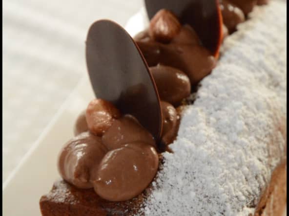 Cake "De St Domingue au Piémont" d’après Nicolas Bernardé (chocolat – noisettes)