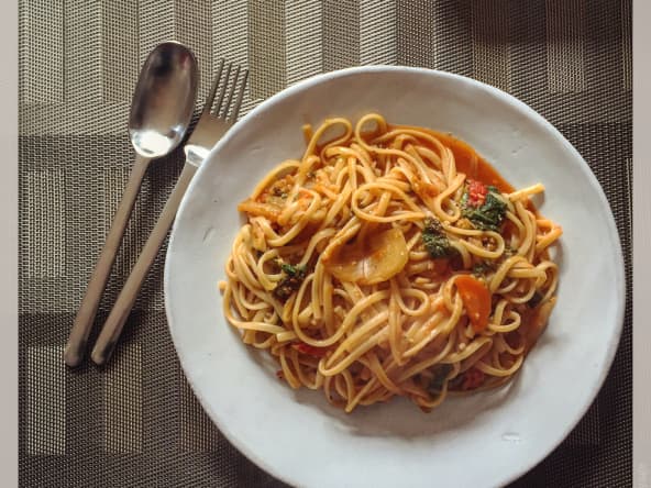 Des pâtes sauce tomates et fenouil