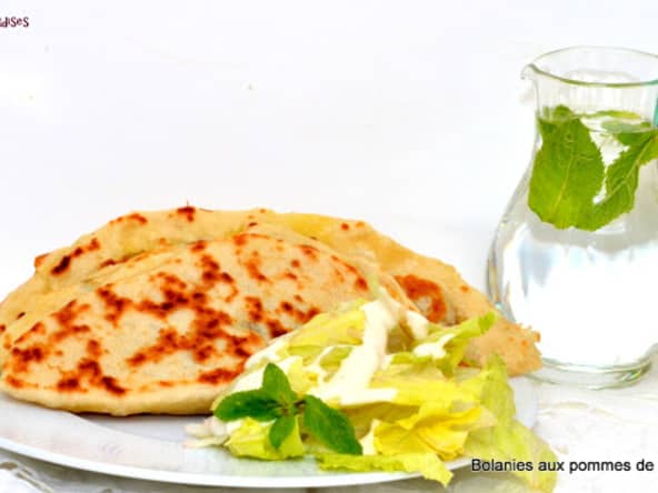Bolanies aux pommes de terre épicées.
