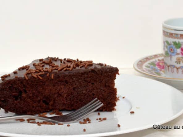 Gâteau au cacao et crème caramel.