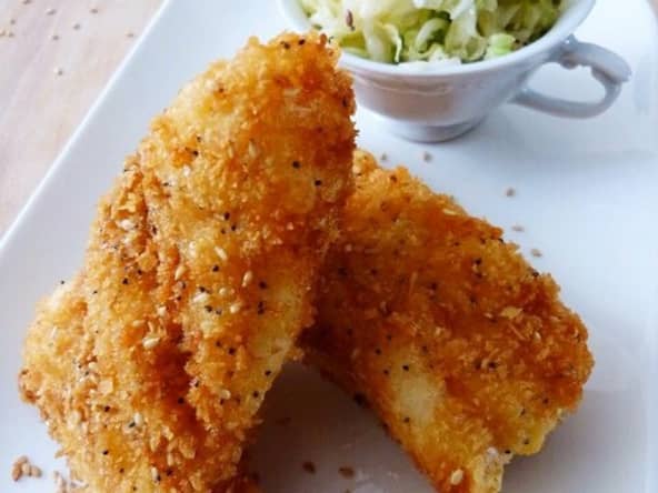 Cabillaud pané aux graines et sa salade de chou chinois à la japonaise pour toute la famille