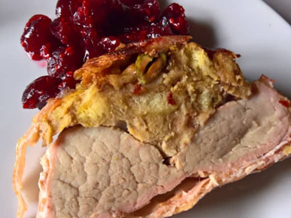 Filet mignon farci à la pistache et cranberries, sauce framboise cranberries