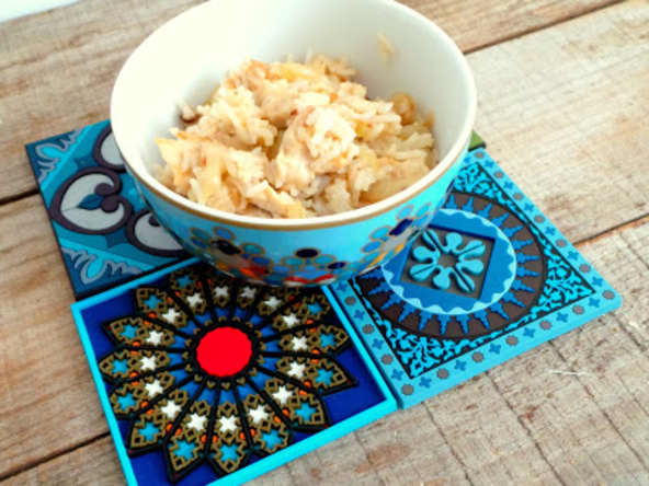 Riz poêlé aux oignons et au poulet