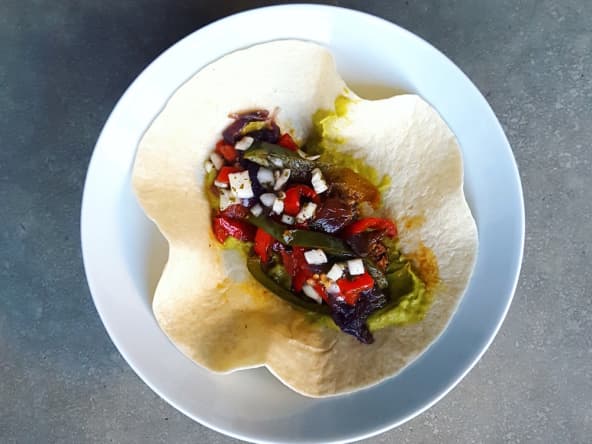 Tacos falafels, poivrons grillés et salsa