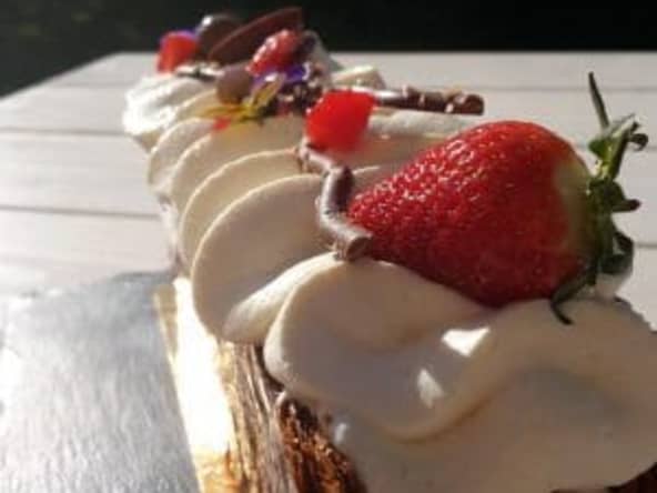 Mille feuille vanille fraise façon Michalak - pâtisserie.news