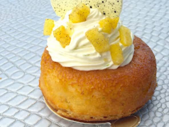 Baba exotique aux fruits de la passion