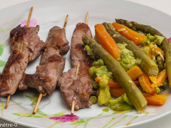 Aiguillettes de canard aux légumes de printemps