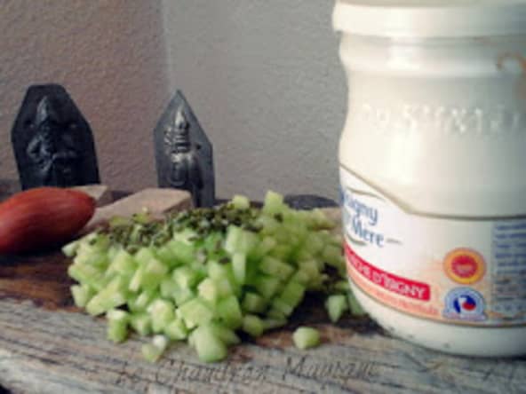 Tartare de concombre, ou de courgette au fromage blanc ou à la crème