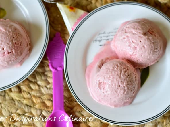 Glace à la Rhubarbe