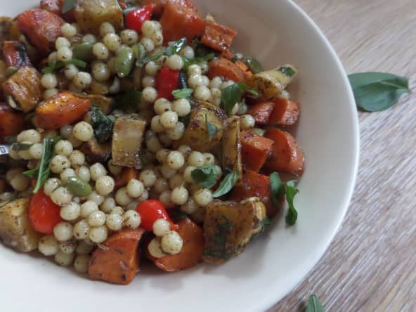 Salade de couscous isrealien aux carottes et panais rotis