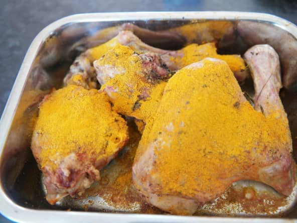 Cuisson du chevreau au lait de coco et aux épices