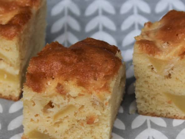 Gâteau moelleux aux pommes ultra facile