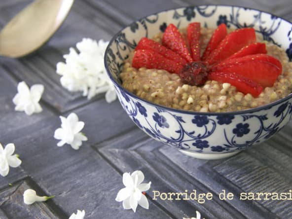 Porridge de sarrasin pour le petit déjeuner