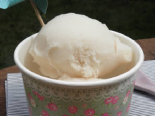 Sorbet aux litchis. Sans sorbetière.