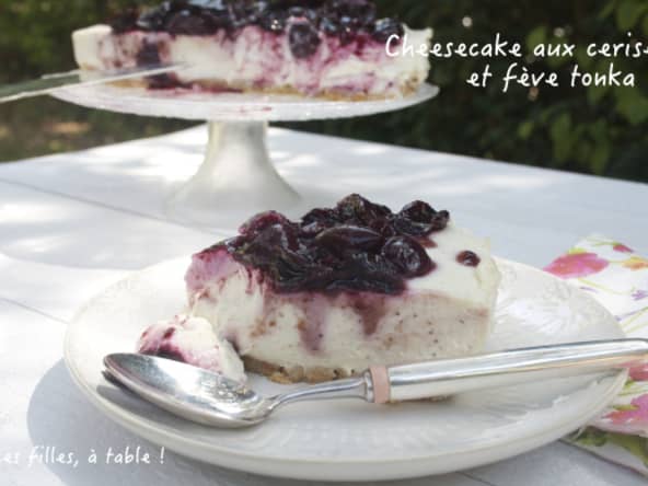 Cheesecake sans cuisson gourmand aux cerises, chocolat blanc et fève tonka