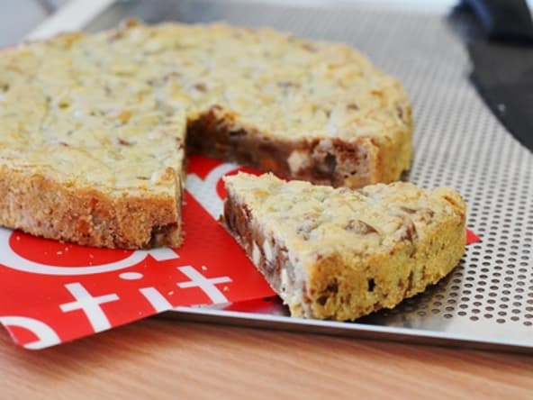 Cookie géant chocolat blanc spéculoos et fleur d'oranger pour tea time