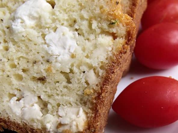 Cake salé à la feta