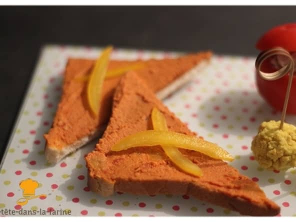 Toast au délice de poivrons et fromage frais