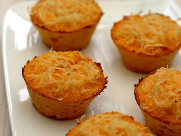 Gâteau de polenta aux carottes et gruyère