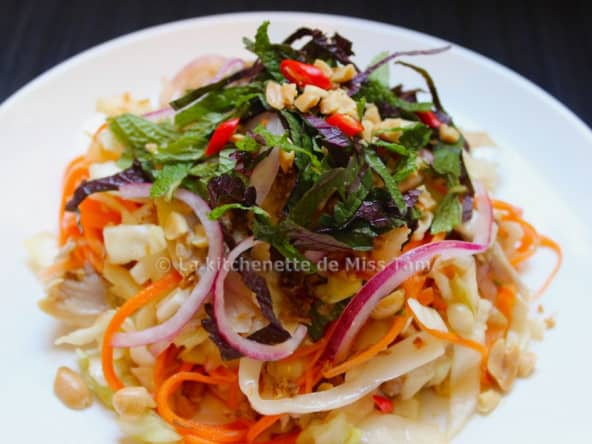 Goi gà Salade de poulet au chou blanc
