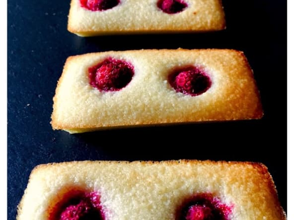 Financiers aux framboises sans gluten et sans lactose