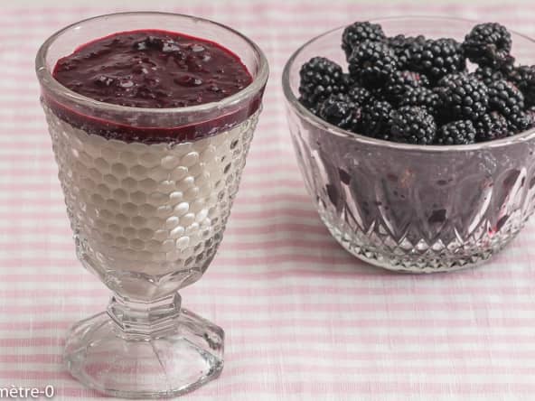 Panna cotta aux mûres et limoncello