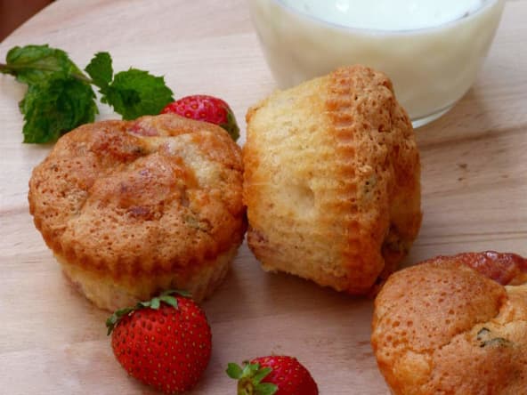 Muffins aux fraises et à la menthe