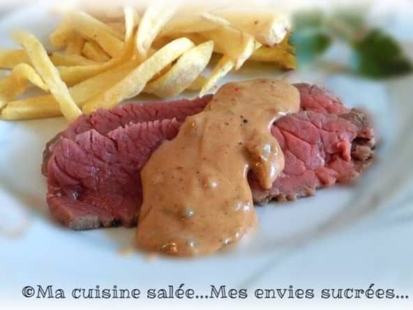 Rôti de bœuf sauce au poivre