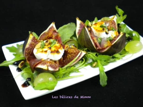 Figues fraîches farcies au chèvre et au jambon cru