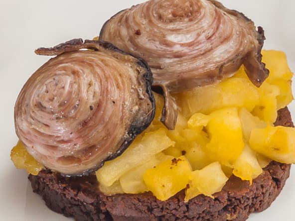 Pavé de farz aux pommes et à l'andouille