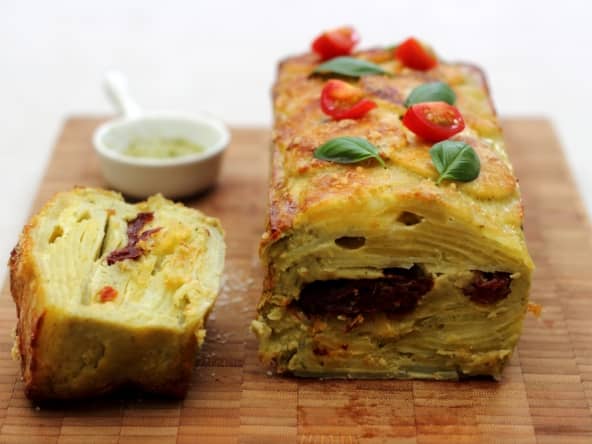 Gâteau invisible aux pommes de terre et saveurs italiennes (parmesan, tomates séchées, basilic...)