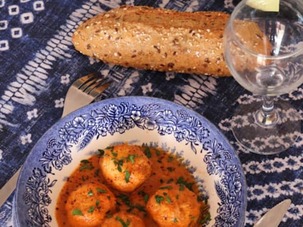 Boulettes poisson et gambas et sa sauce curry
