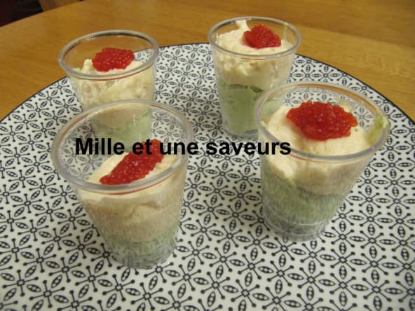 Verrine de mousse d'avocat et de truite fumée 