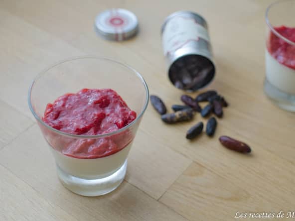 Panna cotta fraises et fève tonka