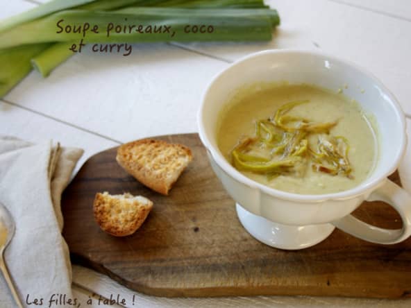 Soupe de poireaux, coco et curry