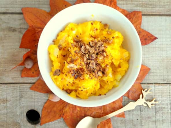 Purée de butternut aux noisettes grillées