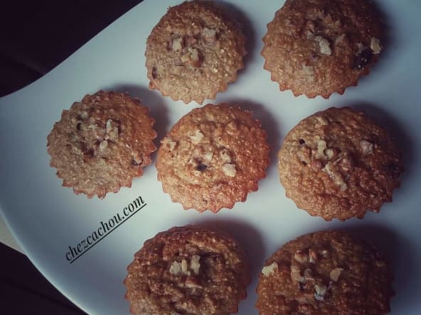 Muffins légers sans beurre, aux flocons d'avoine, aux cranberries et aux noix