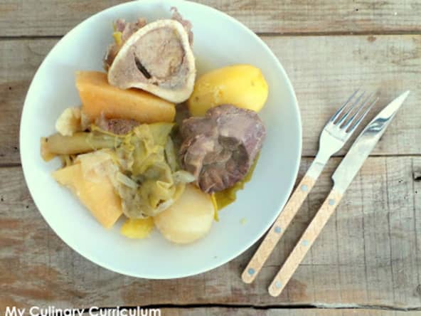 Pot au feu aux légumes anciens : une recette réconfortante