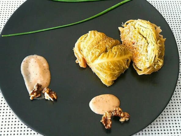 Mon chou farci d’automne mijoté à la sauce moutarde aux noix