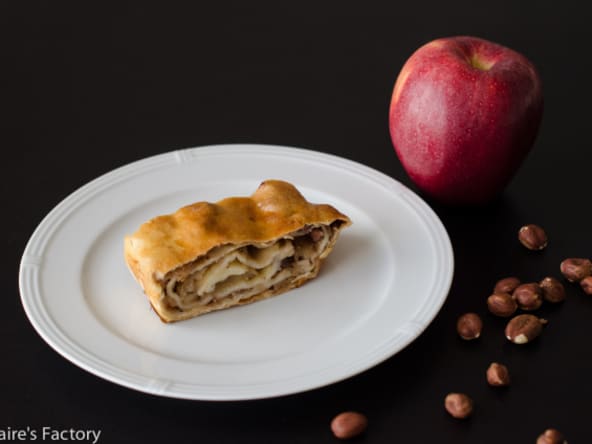 Strudel aux pommes et noisettes : un gâteau d'origine allemande