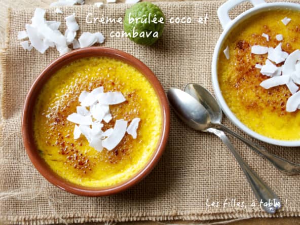 Crème brûlée exotique au lait de coco et combava