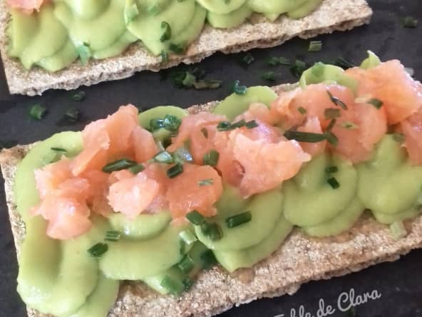 Tartine avocat et saumon fumé