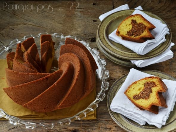 Cake fourré aux Noisettes et sirop de Dattes