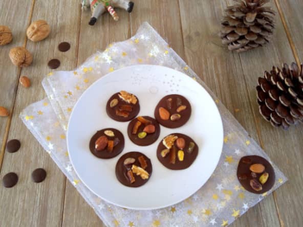 Mendiants au chocolat simple à préparer.